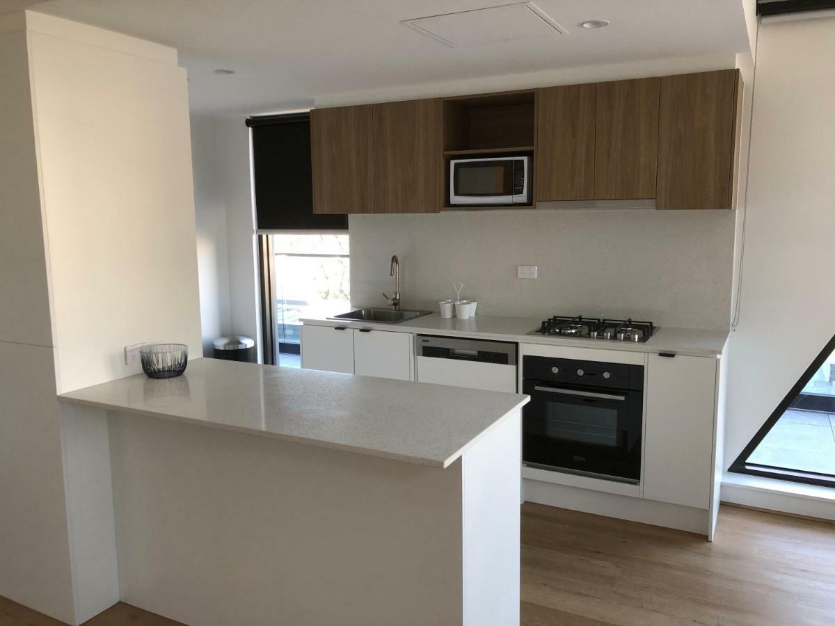 Q Squared Serviced Apartments Melbourne Exterior foto